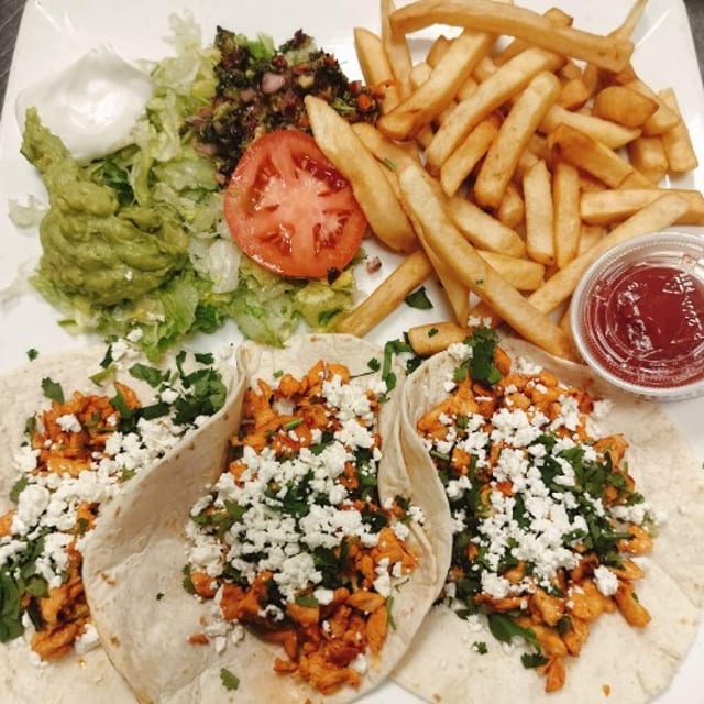 11. Tacos De Pollo Marinado.