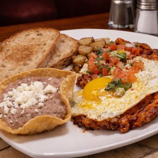 Mollete de frijol.