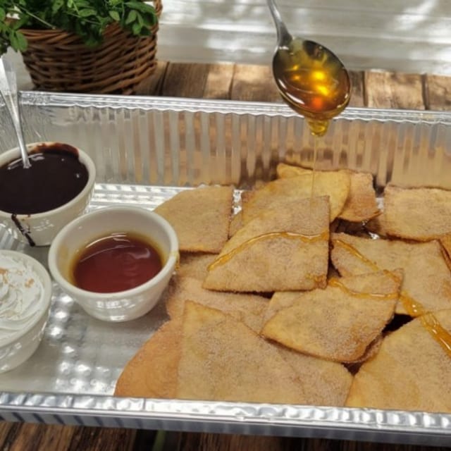 Sopapillas.
